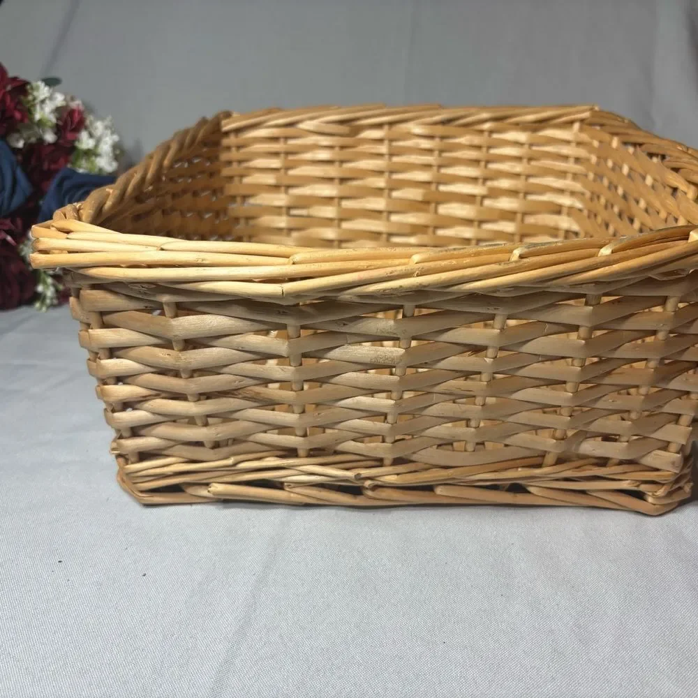 Square Wicker Basket Brown Woven Rattan Display Decor Organizer EPC